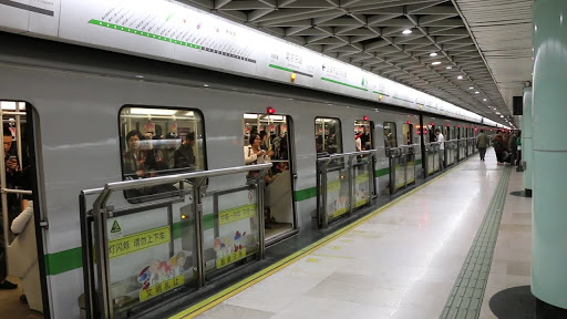 Có hệ thống tàu điện ngầm lớn thứ 2 thế giới